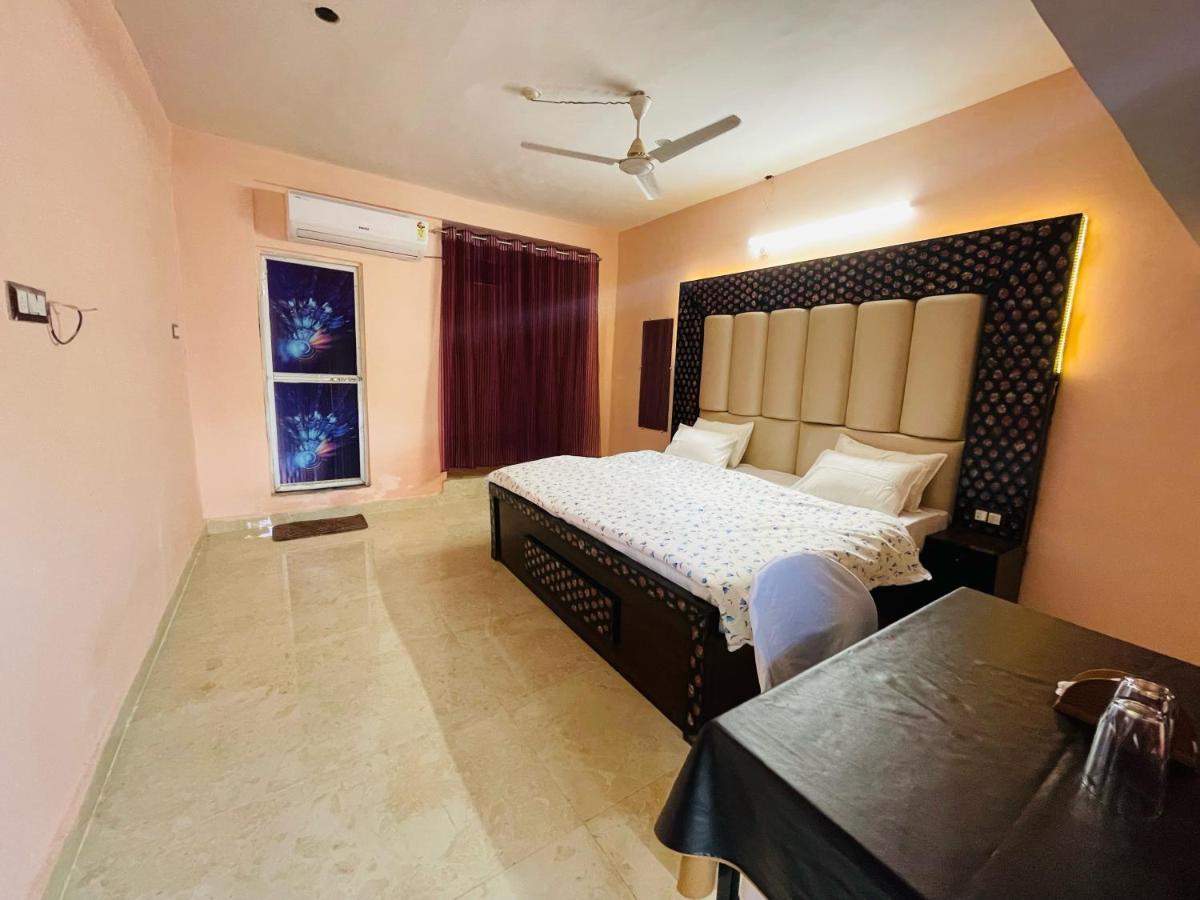 Hotel Green Park Джабалпур Екстериор снимка