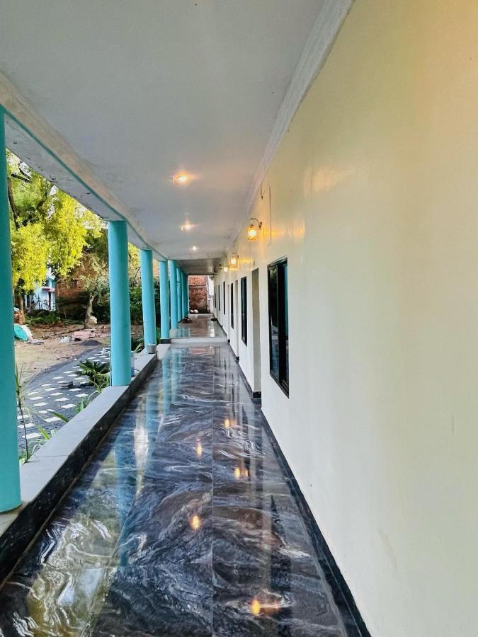 Hotel Green Park Джабалпур Екстериор снимка